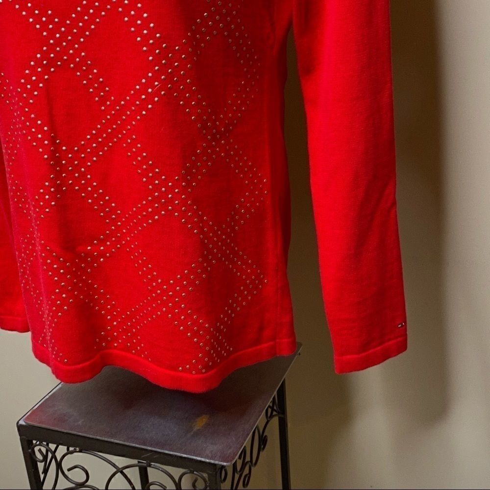 Tommy Hilfiger red and gold studded v-neck sweater size M - Picture 4 of 16